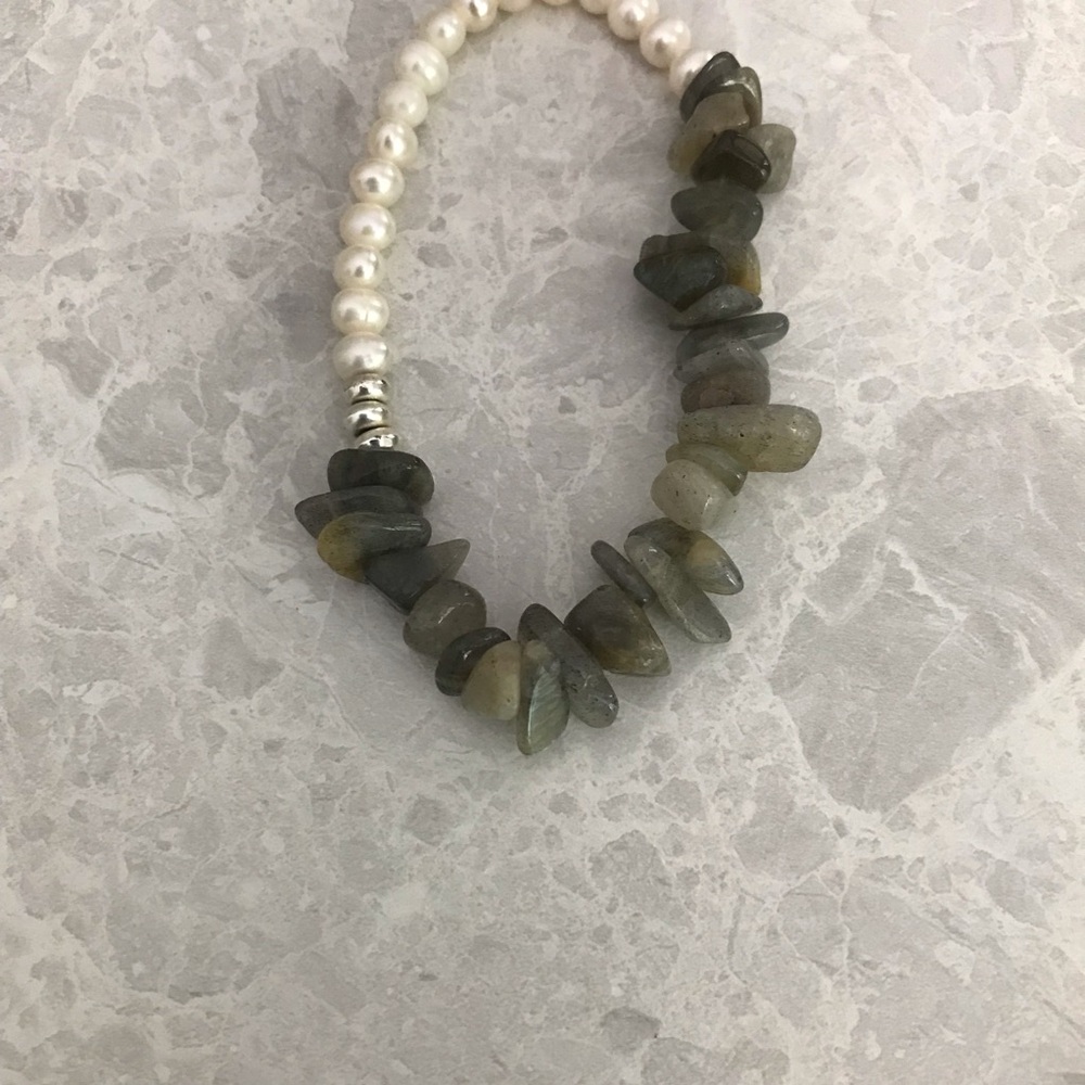 2 bracelets - Picture 4 of 4